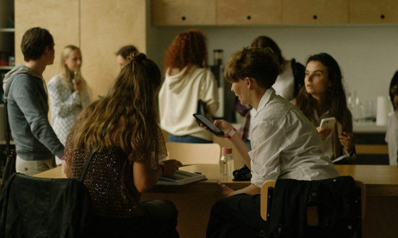 Study Reveals 1.8 Billion Adults Worldwide Face Health Risks From Sedentary Lifestyle